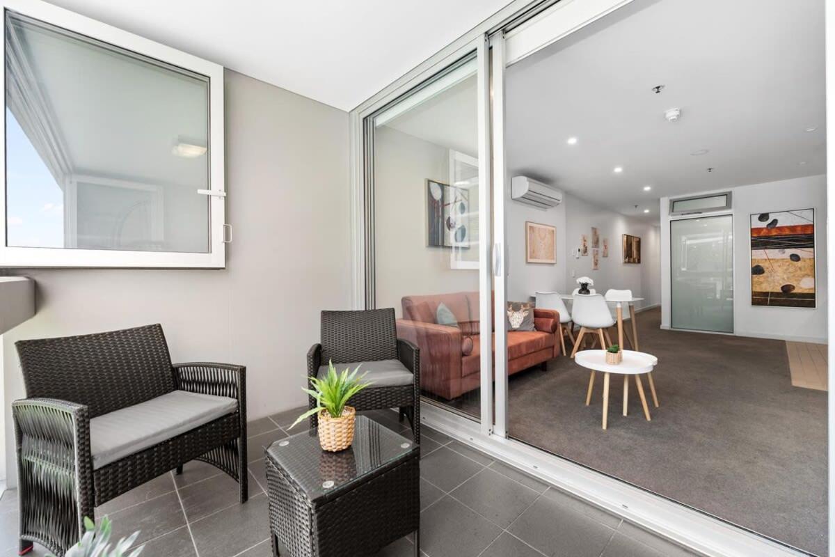 Comfy And Lovely Cbd 1br Apt -free Wi-fi